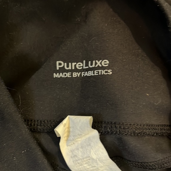 Fabletics purelux 7/8 length with pockets - Picture 3 of 3